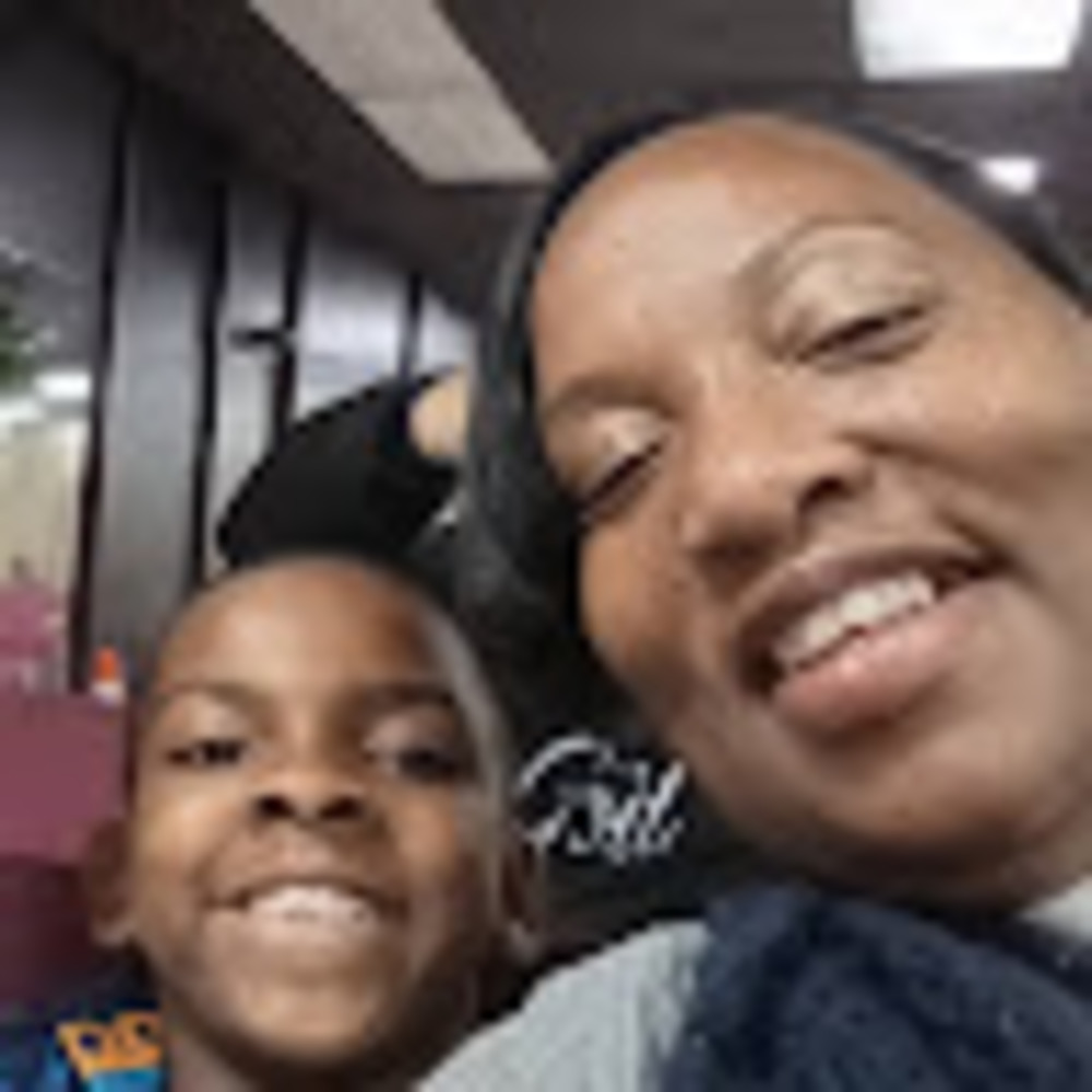 Meet your Posher, Nakisha